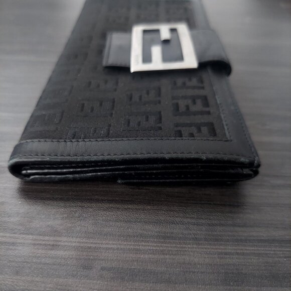 Authentic FENDI Zucchino Long Canvas Wallet FF Monogram Black + Silver Hardware - Picture 6 of 16
